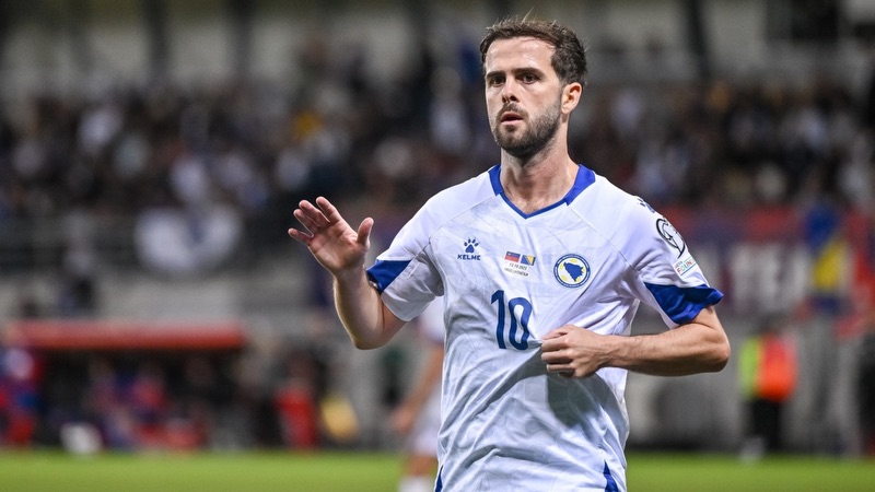 Miralem Pjanic - Tài năng hủy hoại vì sai lầm chuyển nhượng